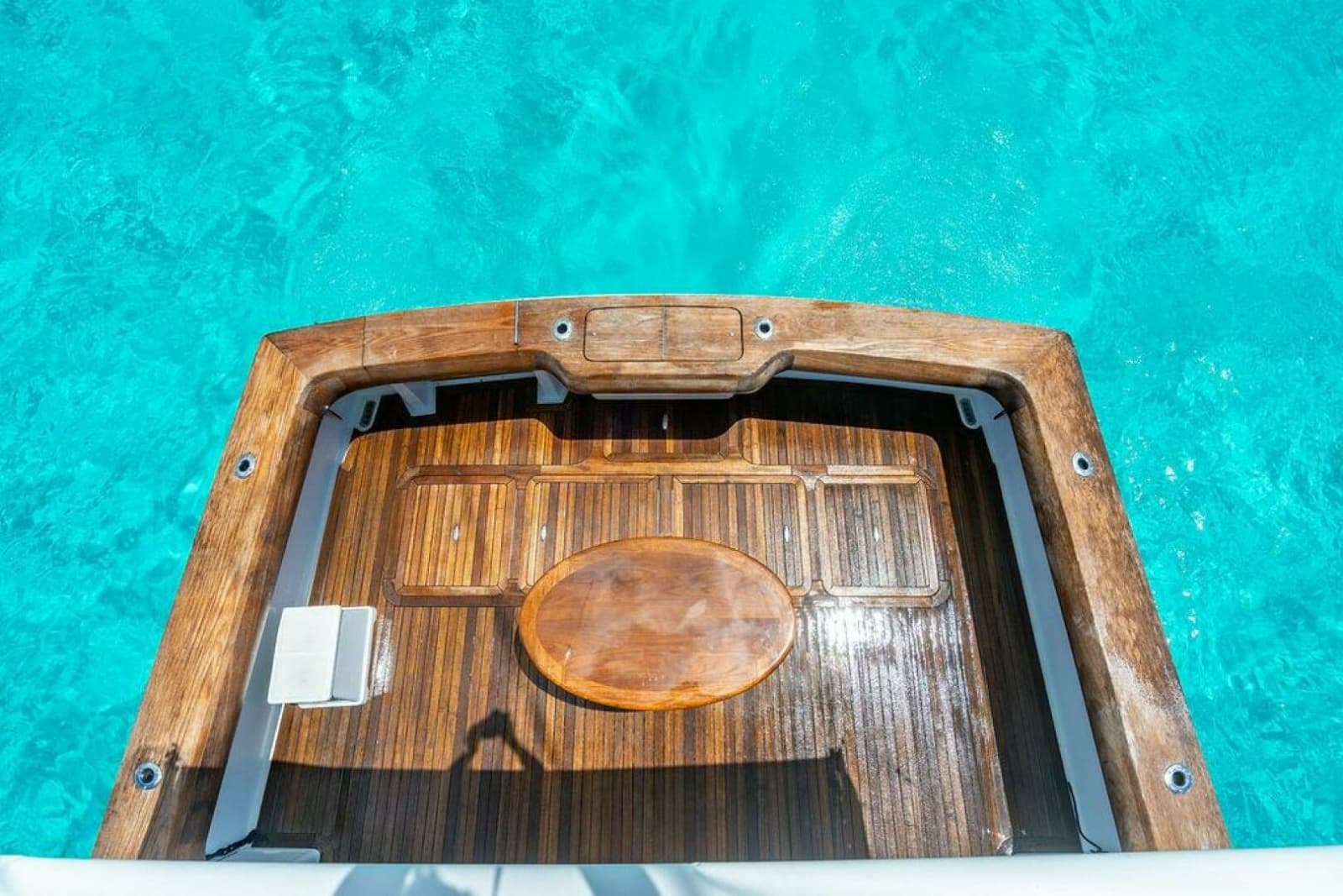 1999 Viking 55 Convertible - Photo 89