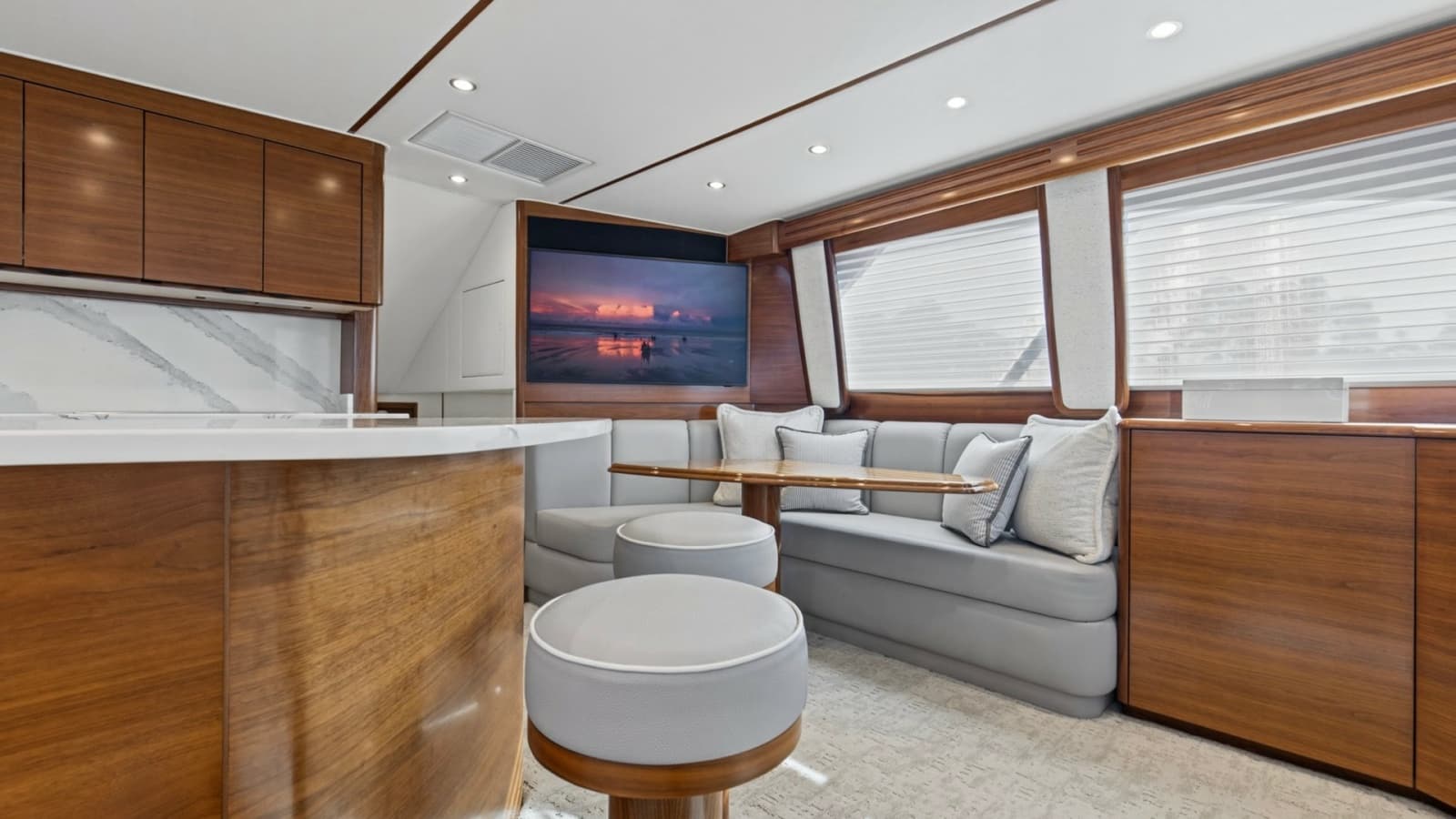 2024 Viking 54 Convertible - Photo 9