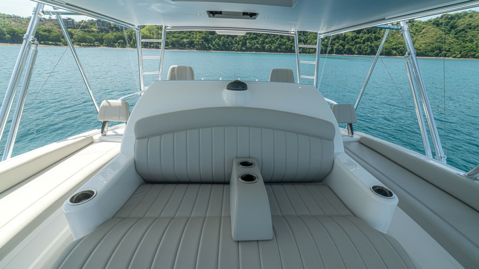 2024 Viking 64 Convertible - Photo 61