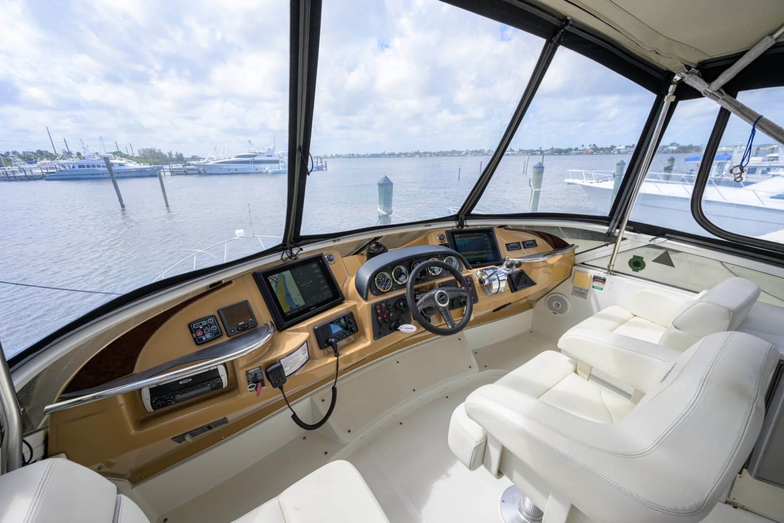 2003 Carver 444 - Photo 30