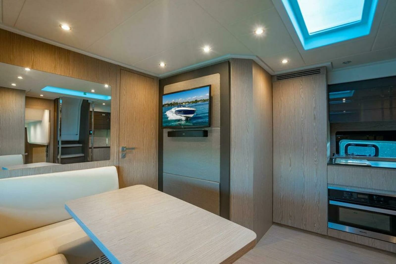 2022 Azimut 45 Atlantis - Photo 5