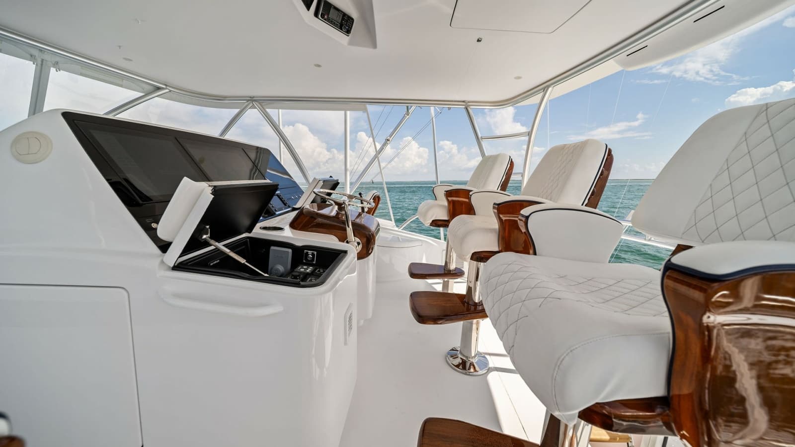 2024 Viking 64 Convertible - Photo 69
