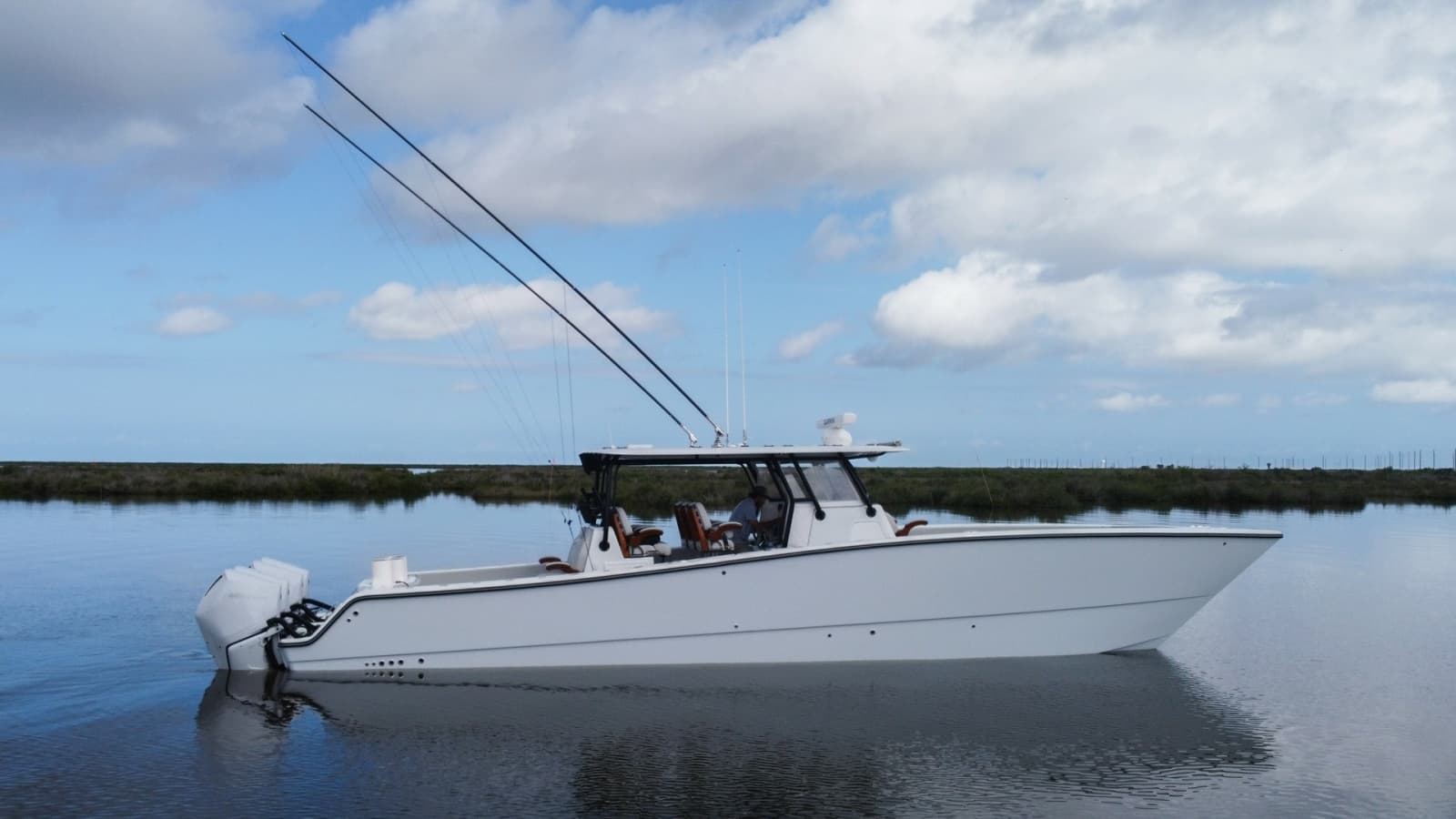 2023 Freeman 42 LR - Photo 1