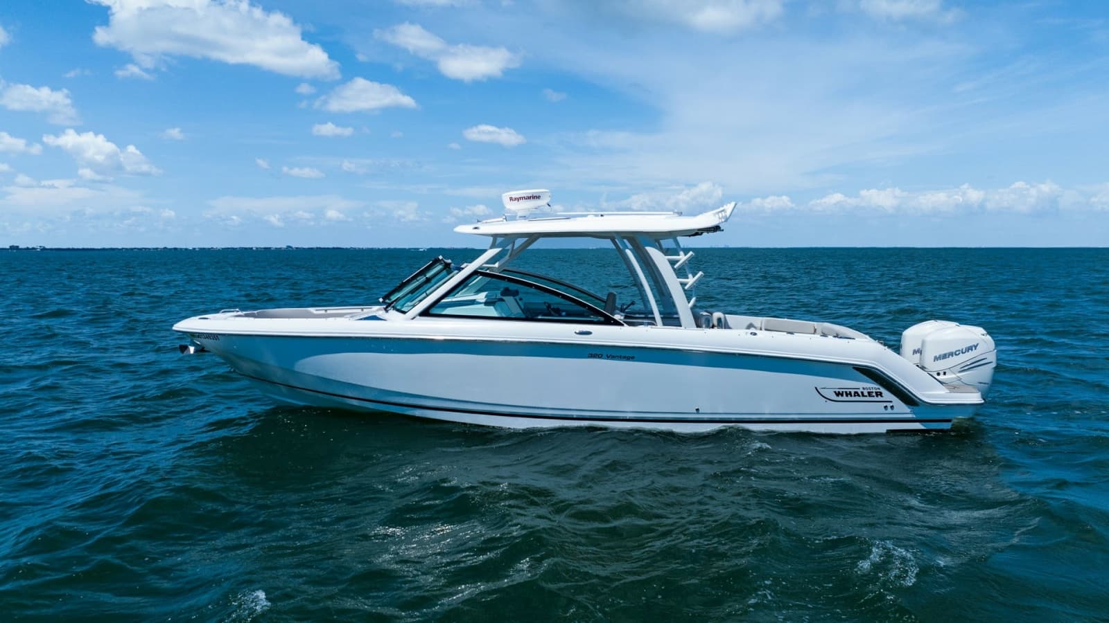 2019 Boston Whaler 320 Vantage - Photo 44