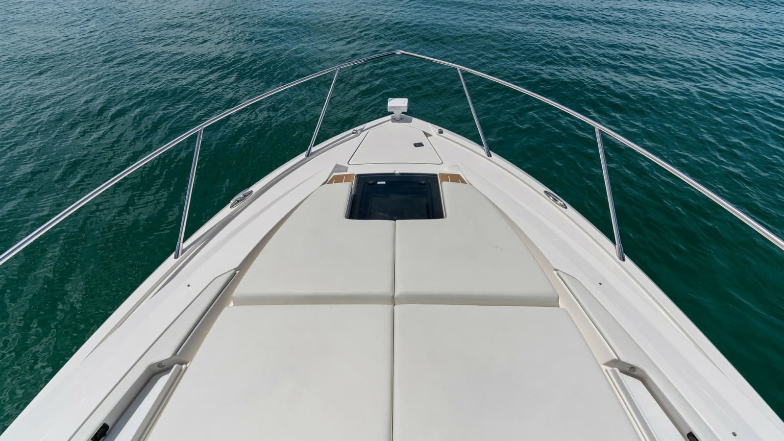 2025 Tiara Yachts 48LE - Photo 34