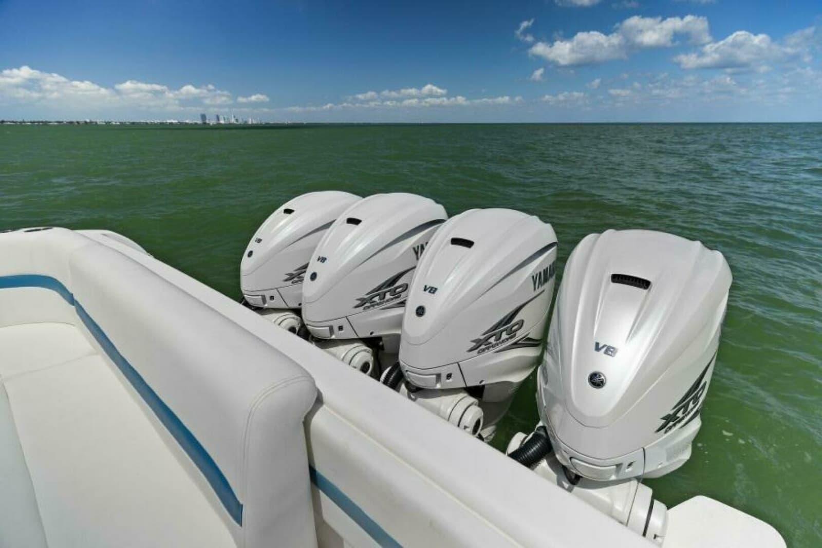 2019 Intrepid 475 Sport Yacht - Photo 7