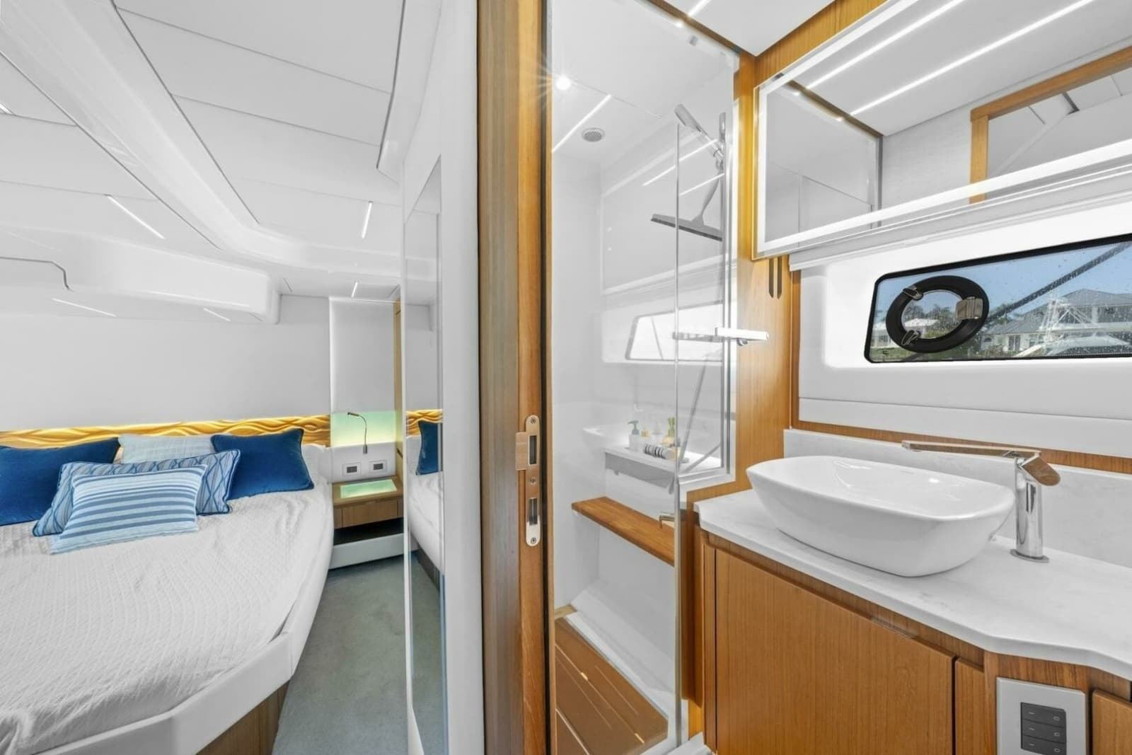 2023 Tiara Yachts EX 60 - Photo 62