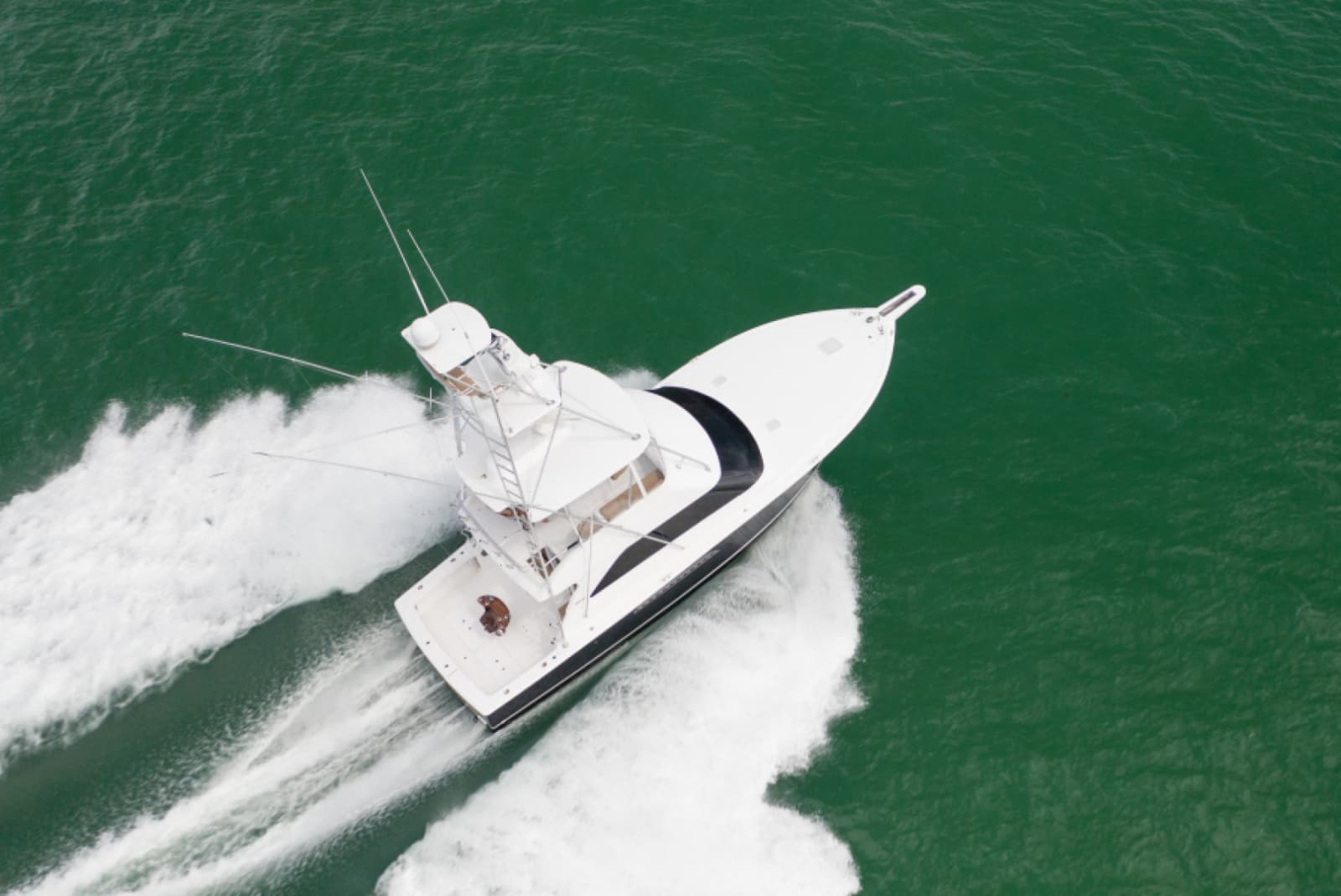 2003 Viking 45 Convertible - Photo 48