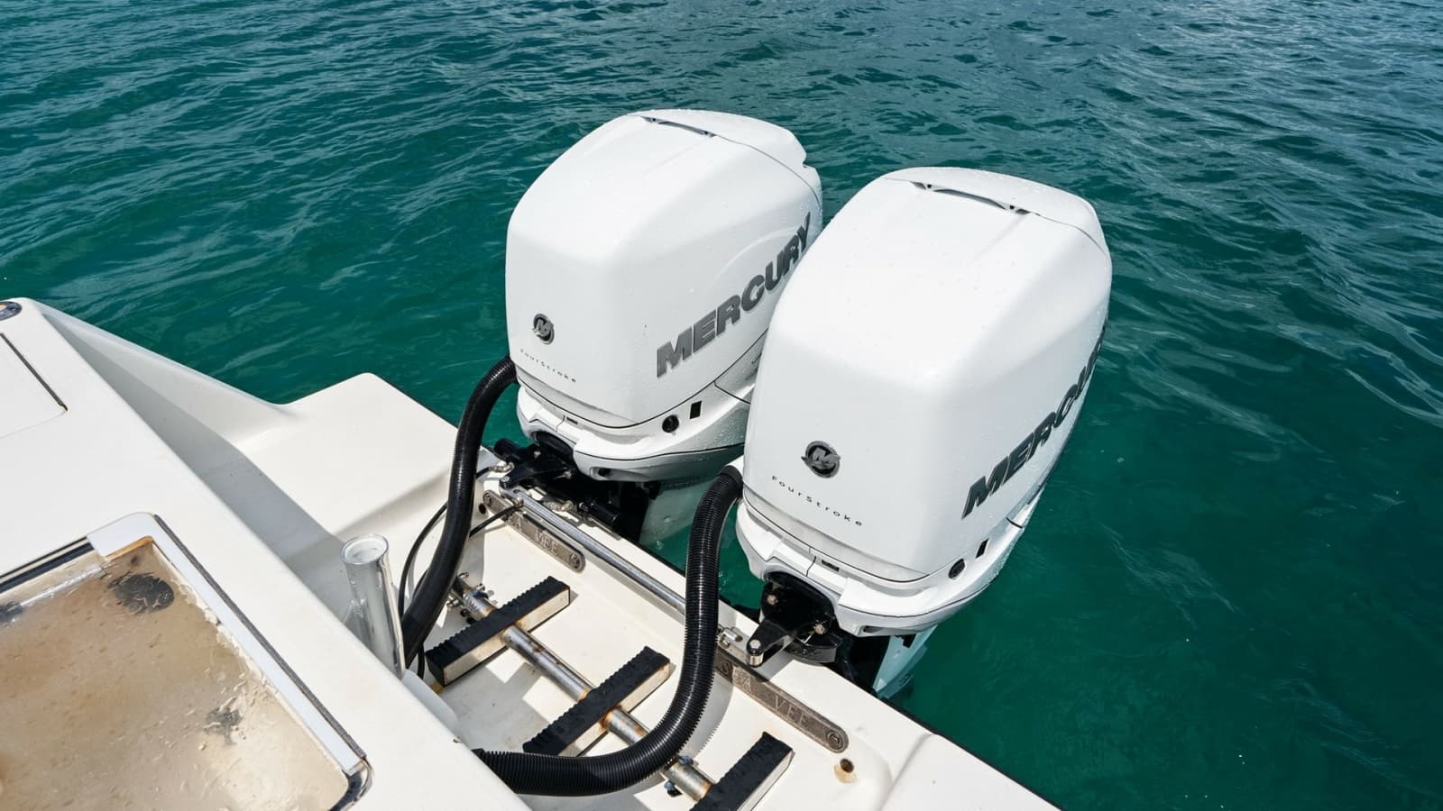 2015 SeaVee 320Z - Photo 32