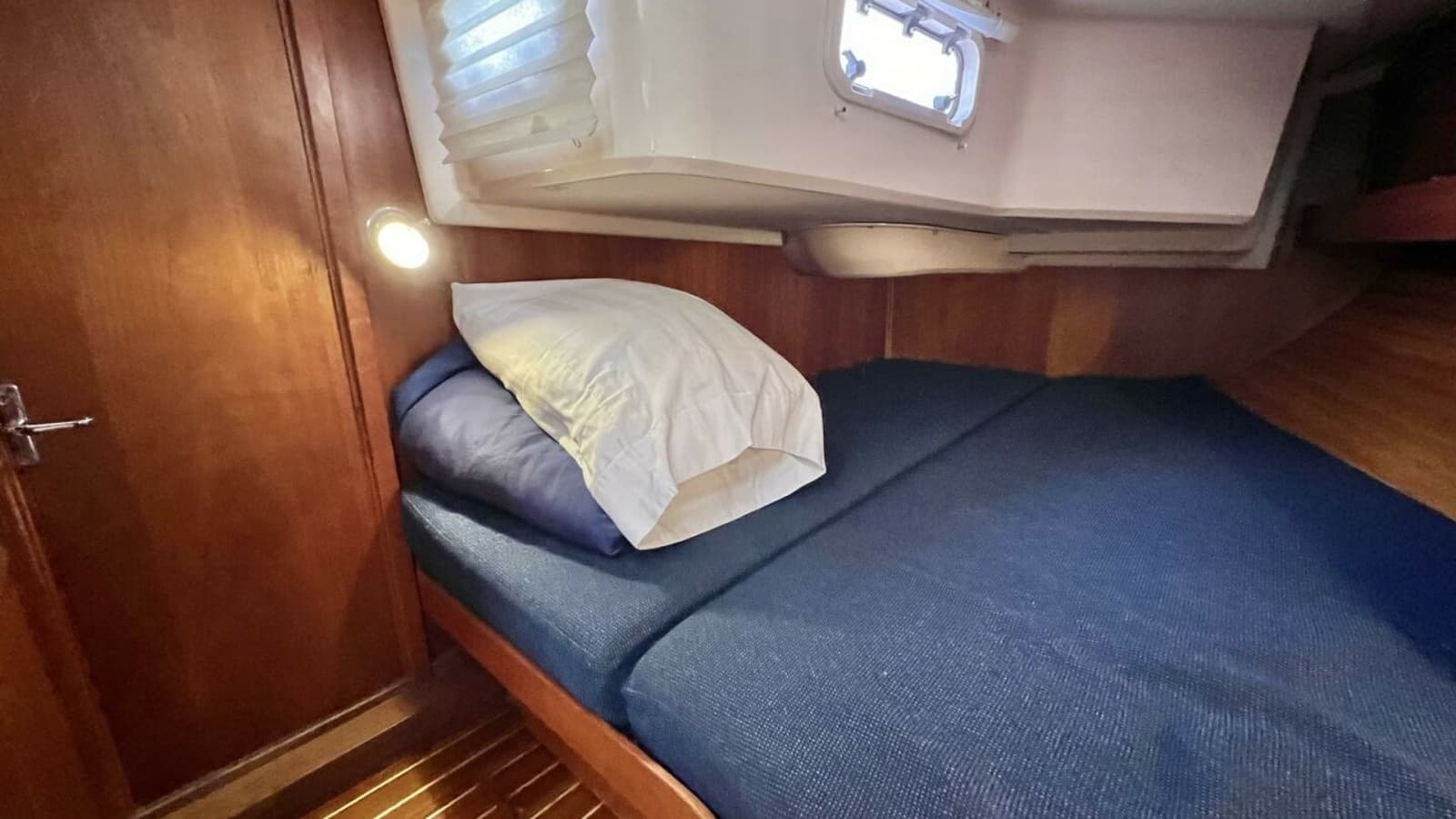 1999 Sabre 402 Sail - Photo 22
