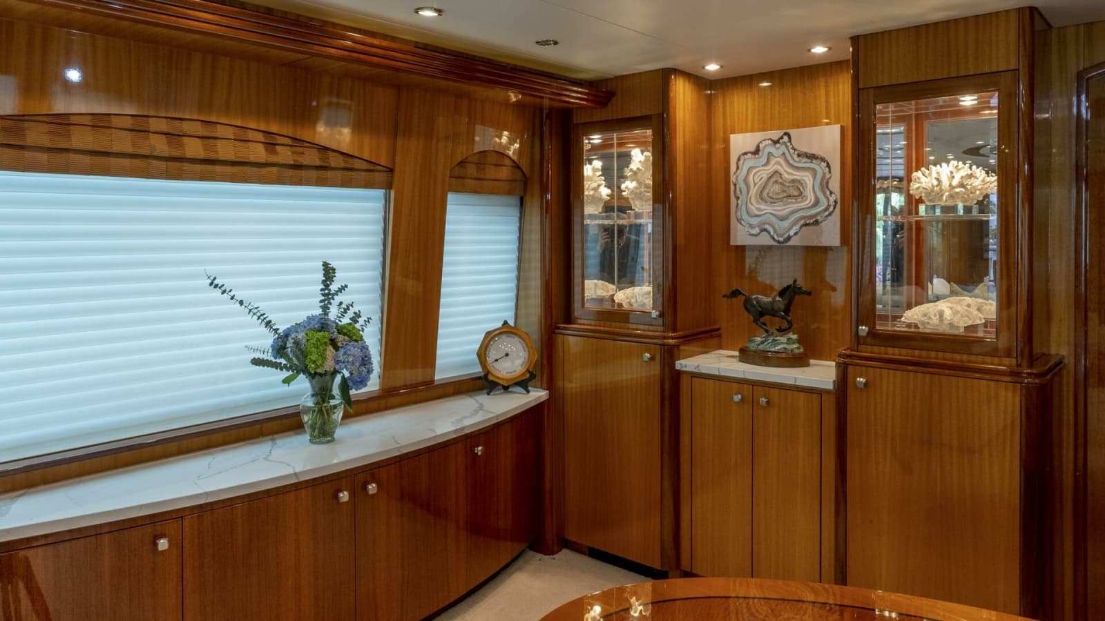 2007 Hatteras 80 - Photo 30