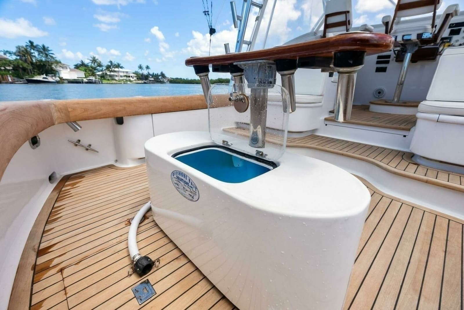 2018 Custom Carolina 35 Express - Photo 47