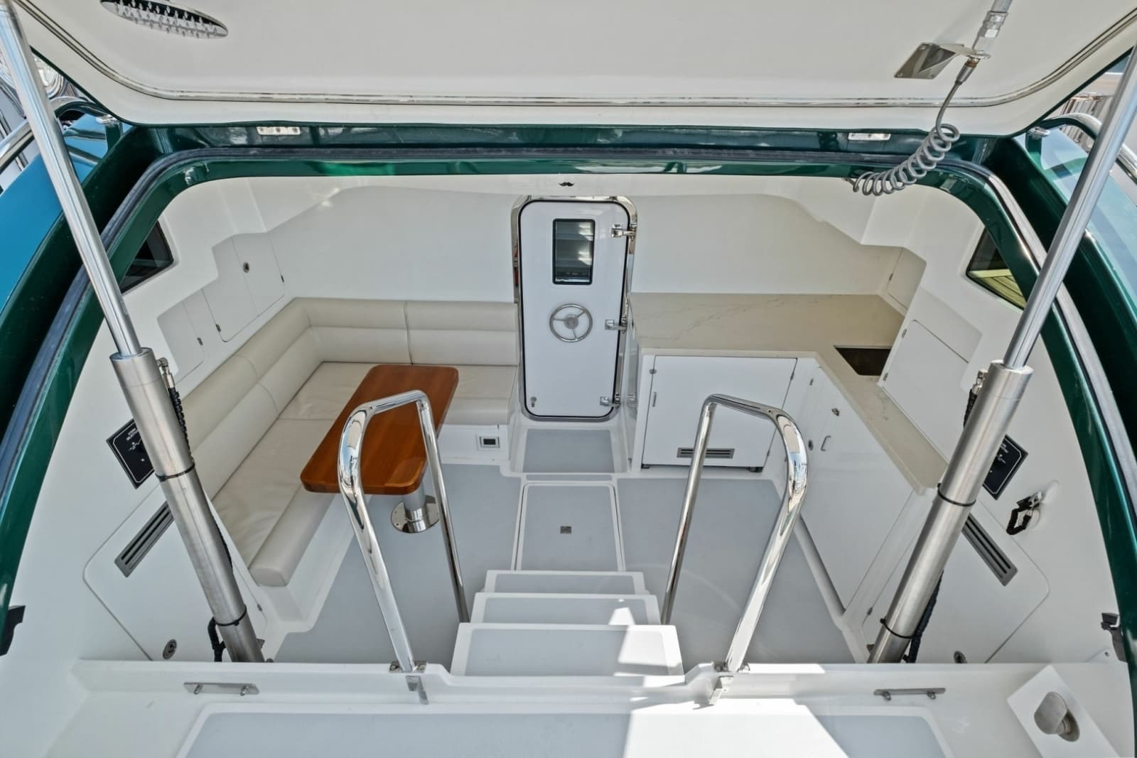 2024 Marlow 90V - Photo 179