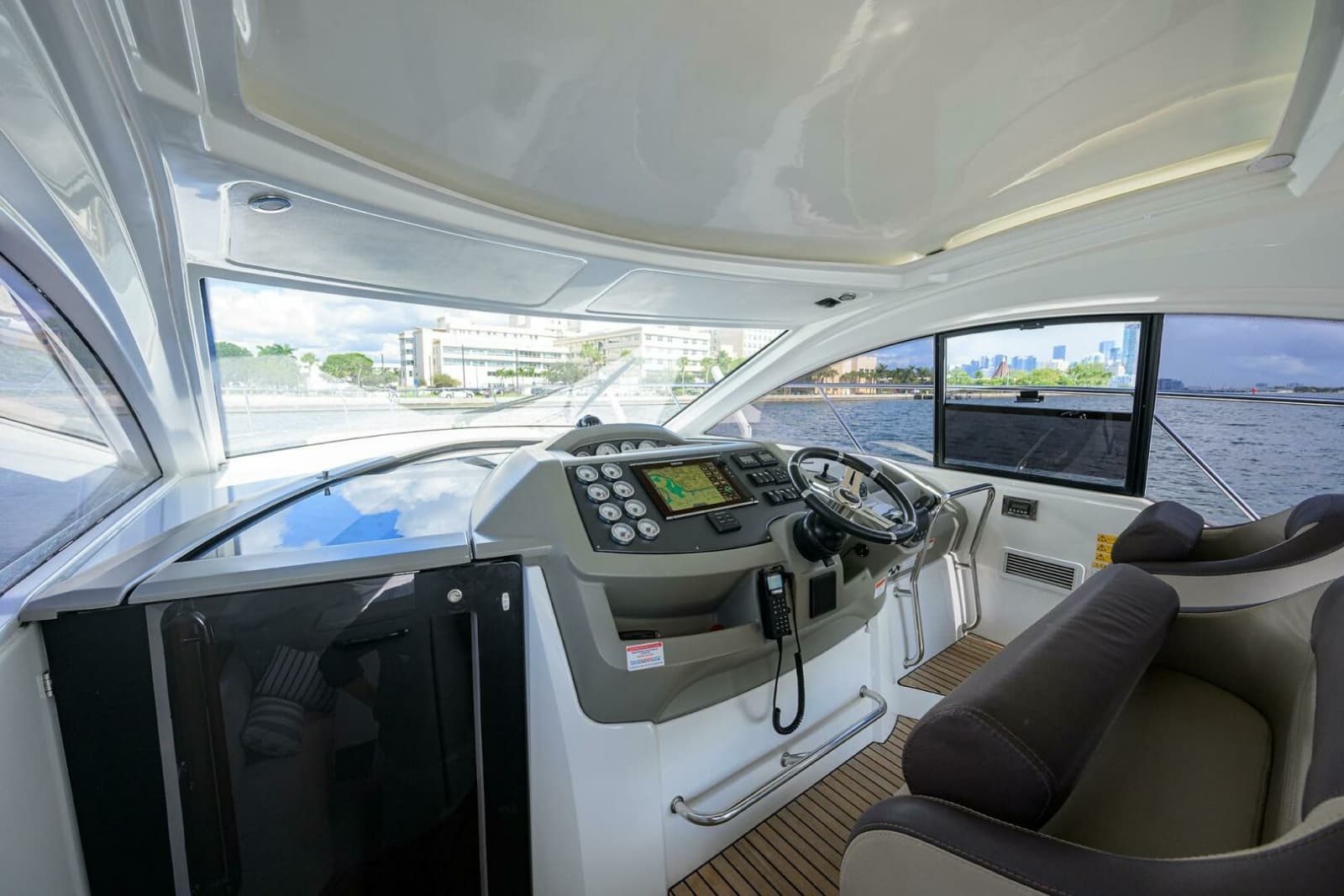 2015 Beneteau 38 GT - Photo 20