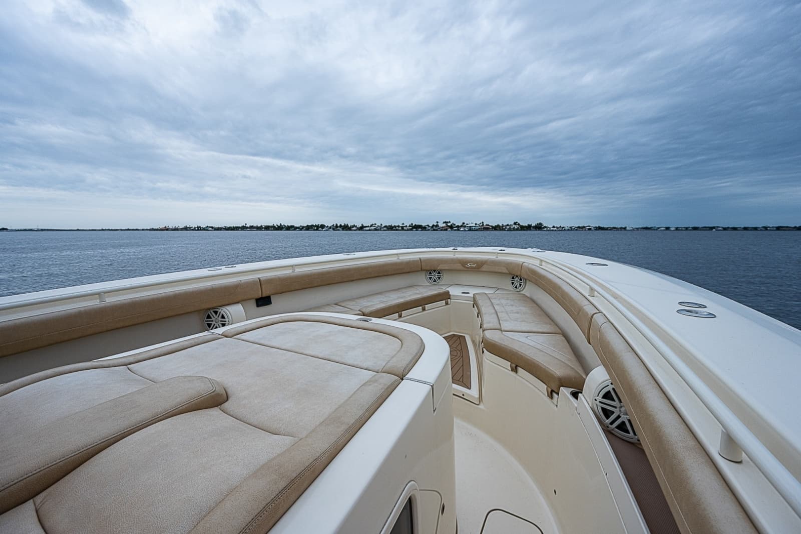 2018 Scout 355 LXF - Photo 17