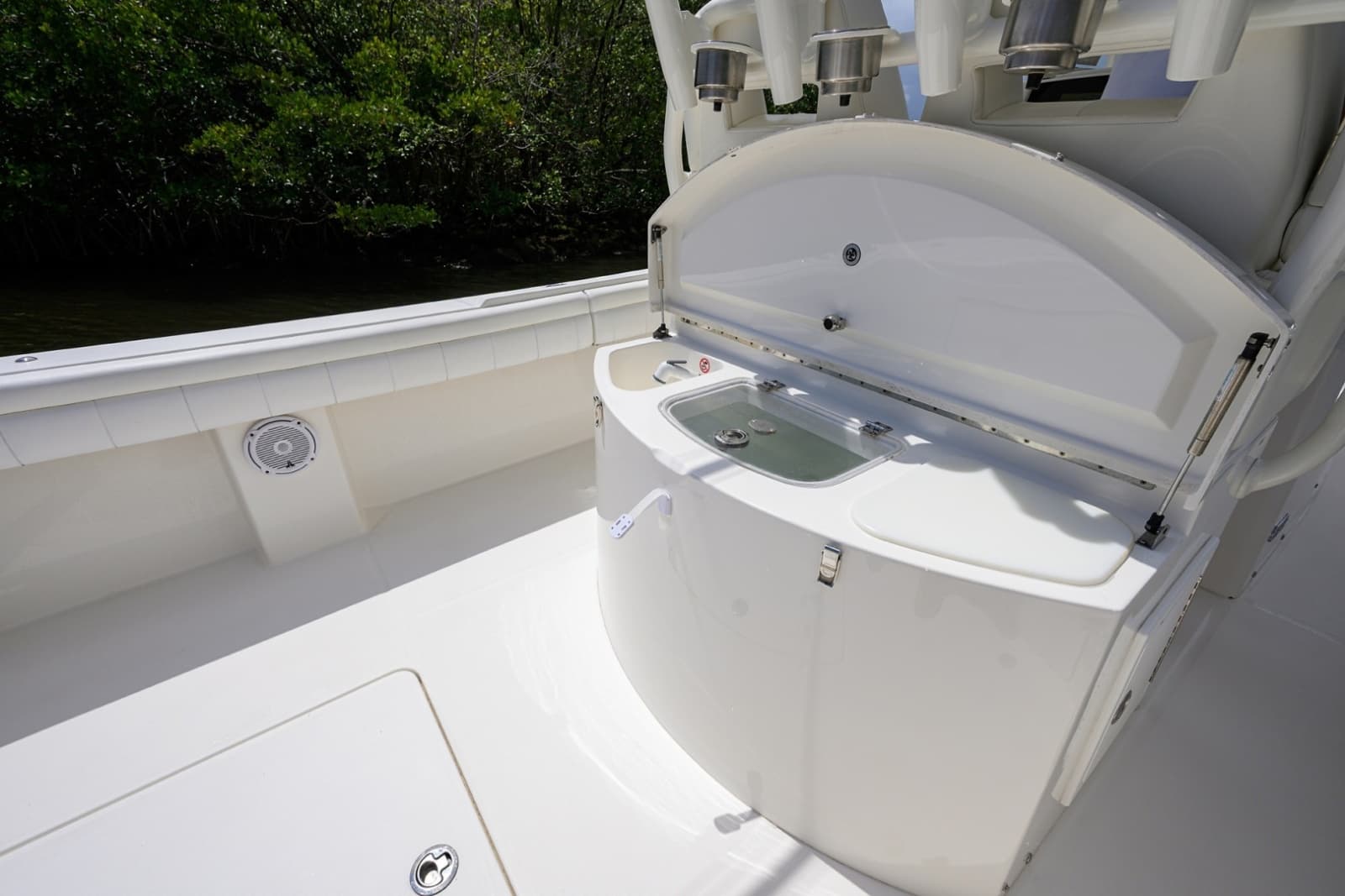 2019 Regulator 31 Center Console - Photo 54