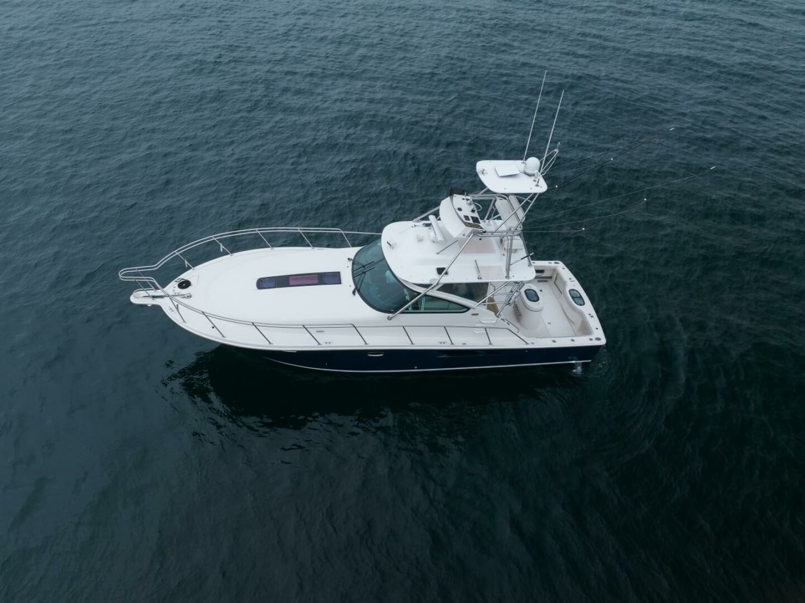 2015 Tiara Yachts 4300 Open - Photo 42