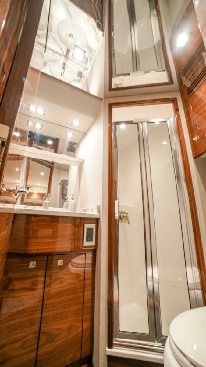 2023 Viking 72 Convertible - Photo 93