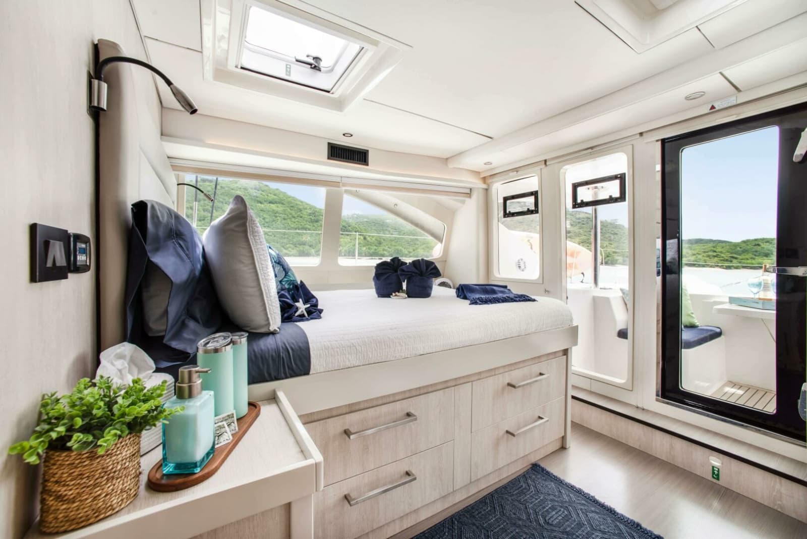 2016 Leopard 58 Catamaran - Photo 41