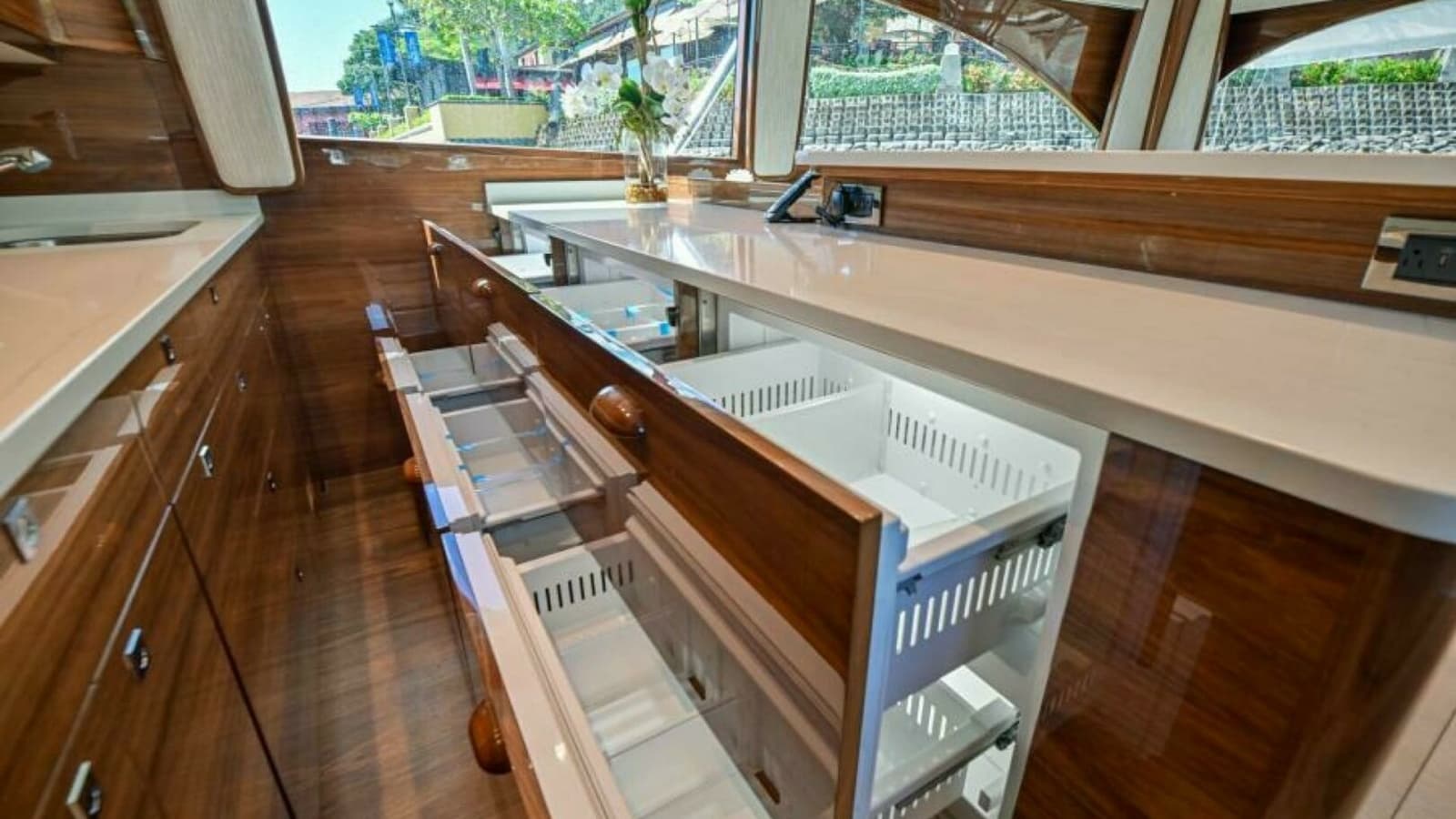 2023 Viking 64 Convertible - Photo 15