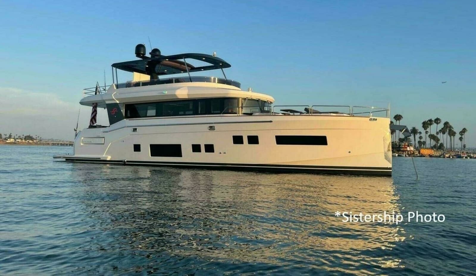 2021 Sirena 64-MY - Photo 1