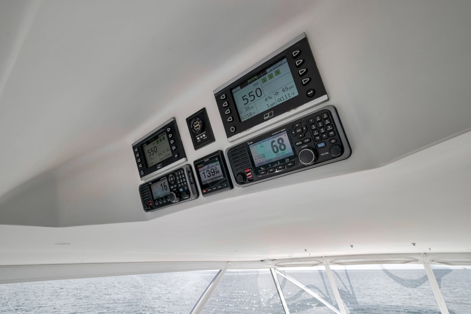 2021 Weaver 75 Convertible - Photo 52