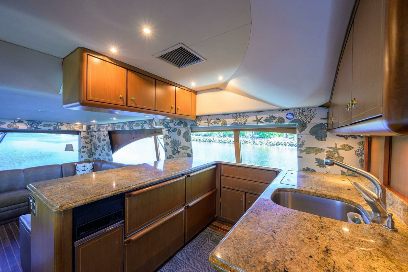 2006 Ocean Yachts 57 Super Sport - Photo 40