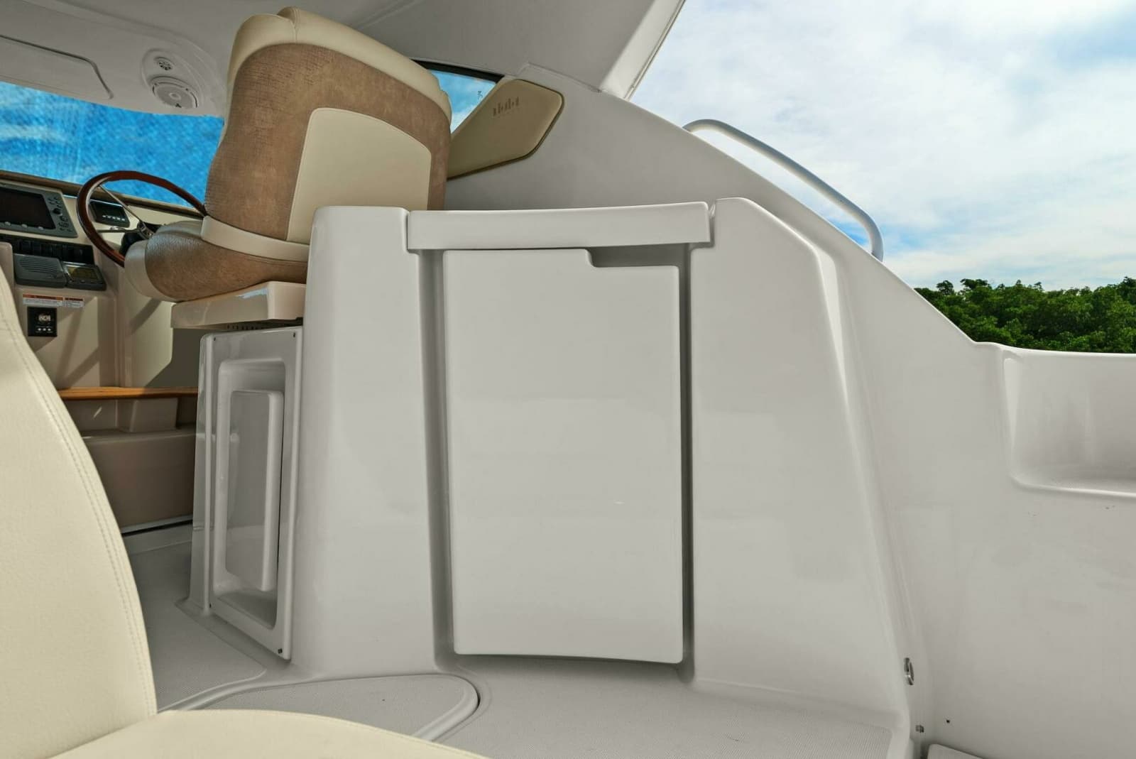 2008 Tiara Yachts 3500 Sovran - Photo 28