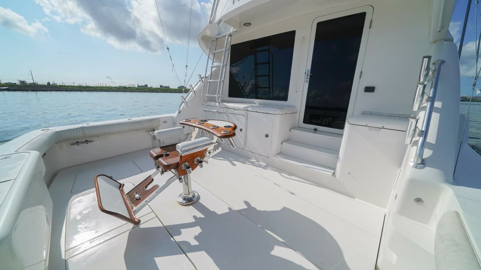 2007 Bertram 51 Convertible - Photo 7