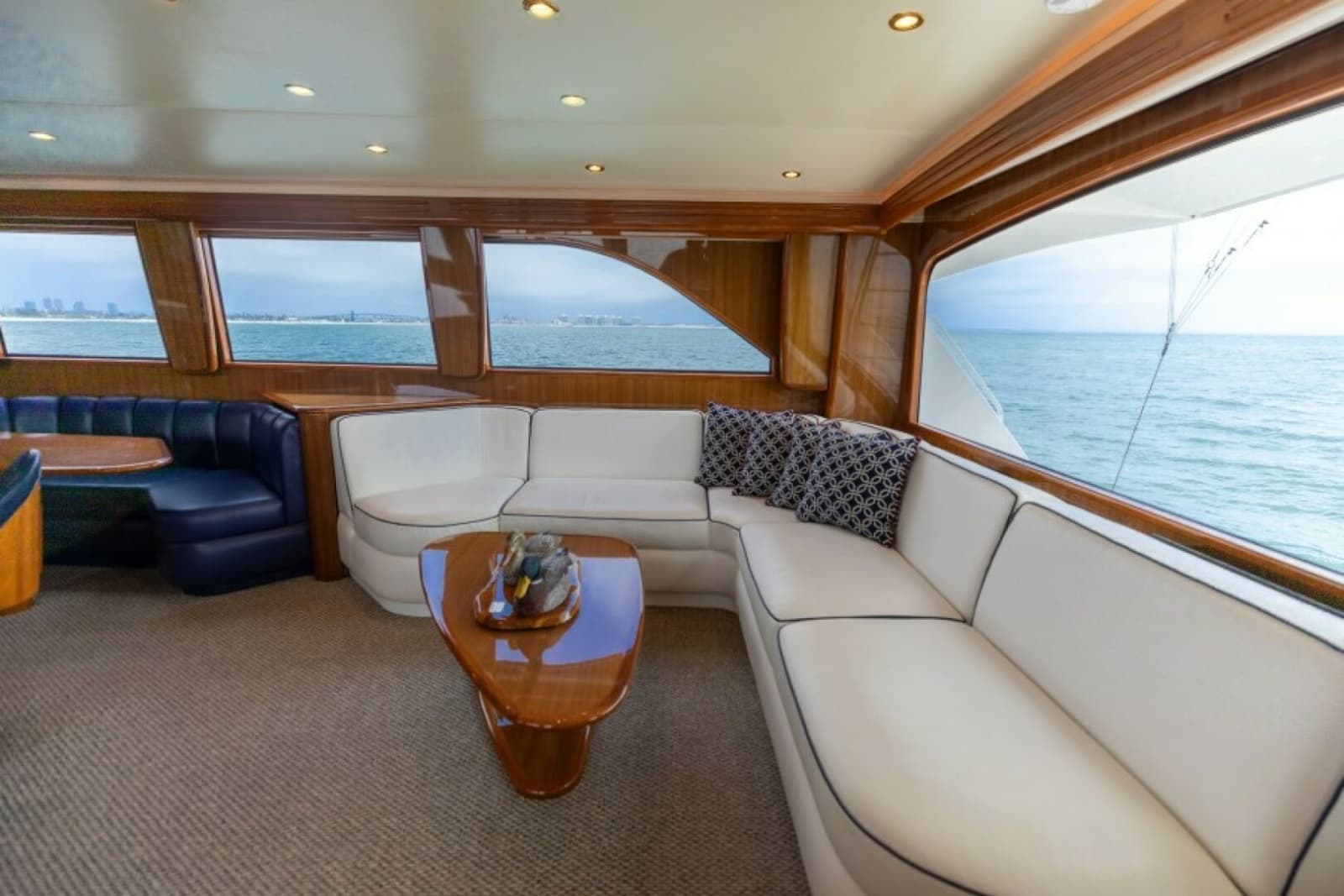2006 Viking 74 Enclosed Bridge - Photo 42