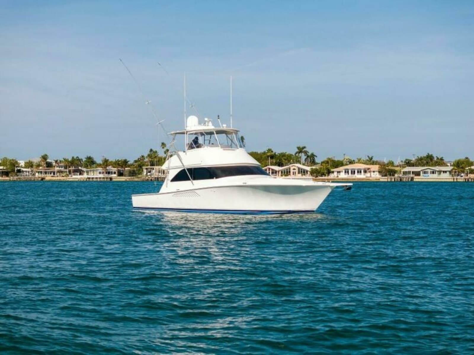 2003 Viking 48 Convertible - Photo 49