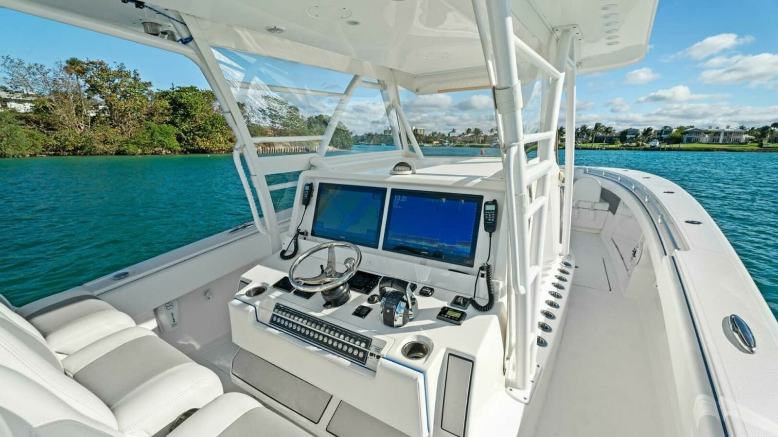 2019 Invincible 42 Open Fisherman - Photo 8