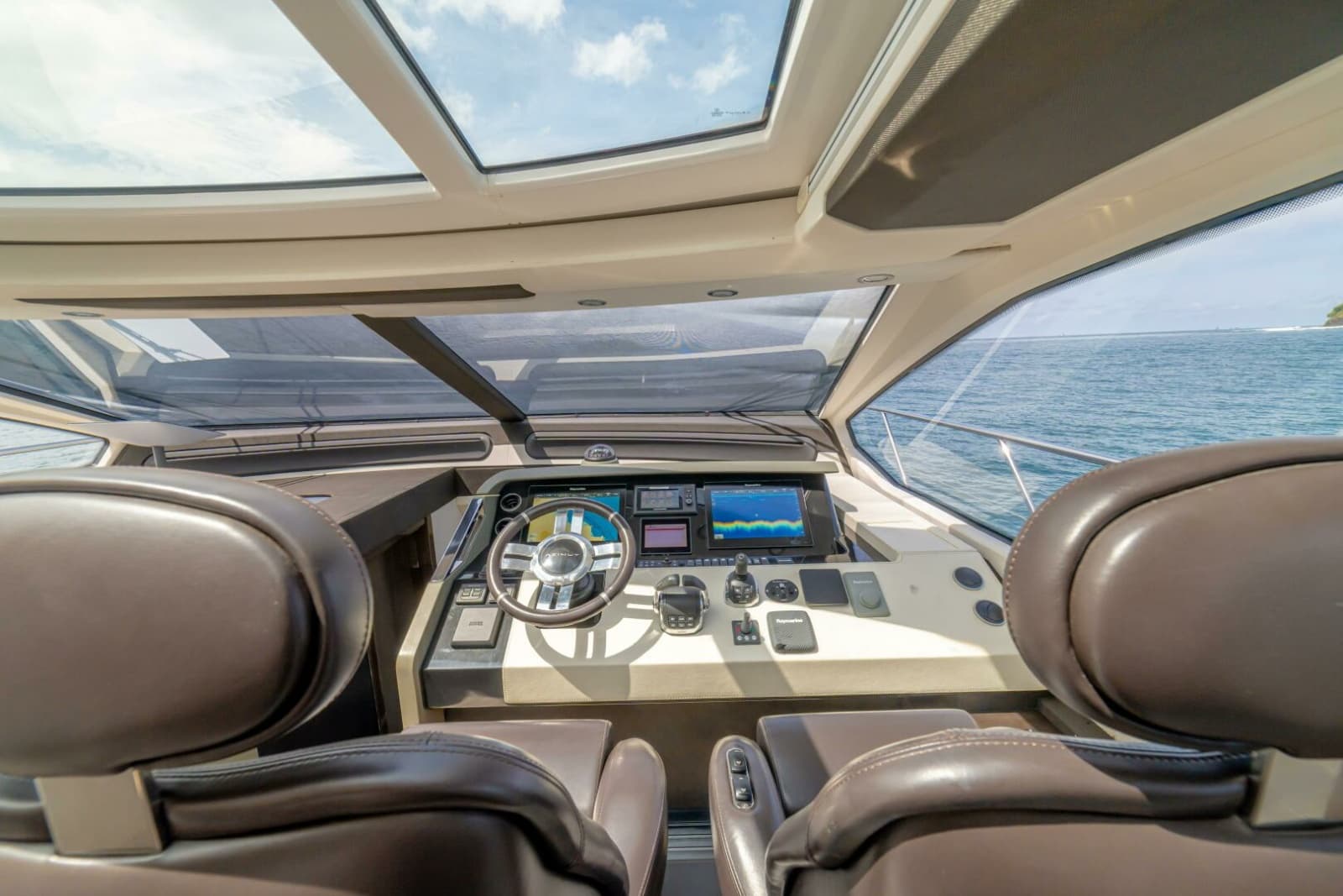 2017 Azimut 77S - Photo 21