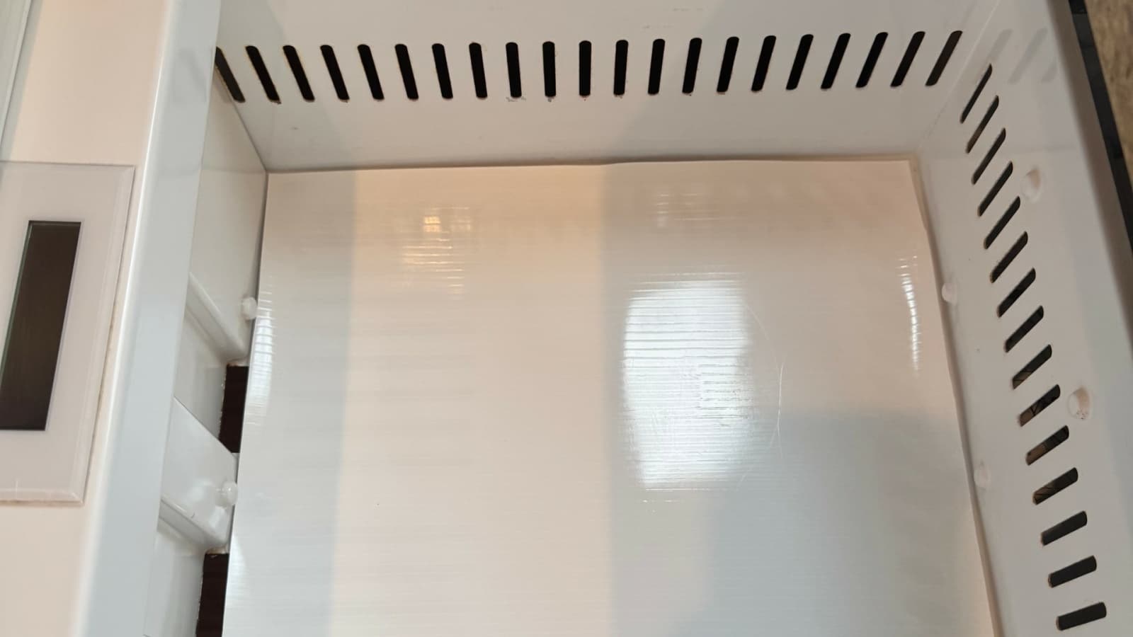 2021 Viking 48 Convertible - Photo 20