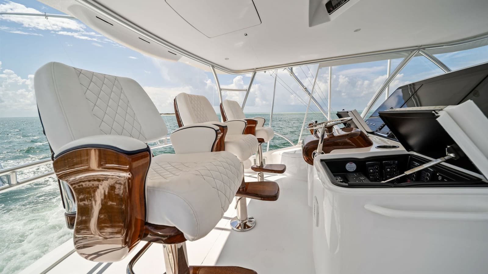 2024 Viking 64 Convertible - Photo 70