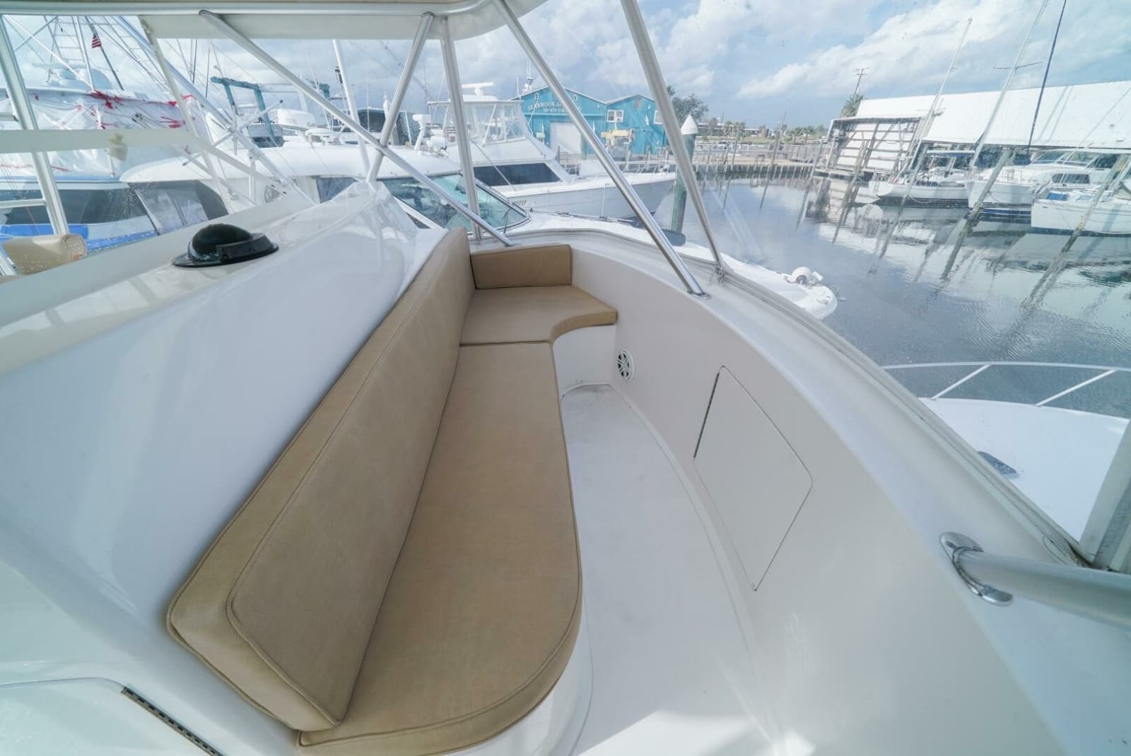 2007 Viking 45 Convertible - Photo 46