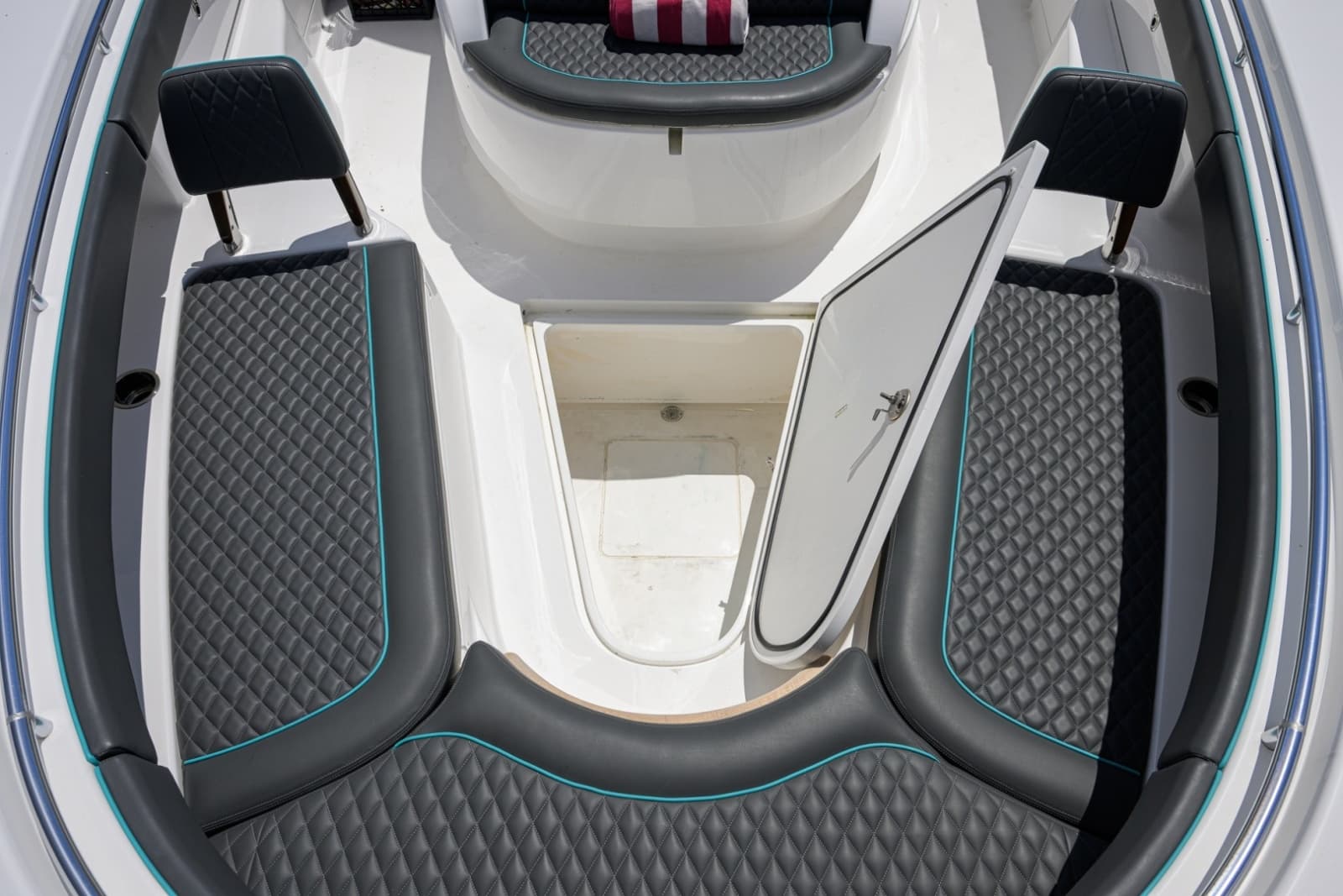 2025 Valhalla Boatworks V46 - Photo 16