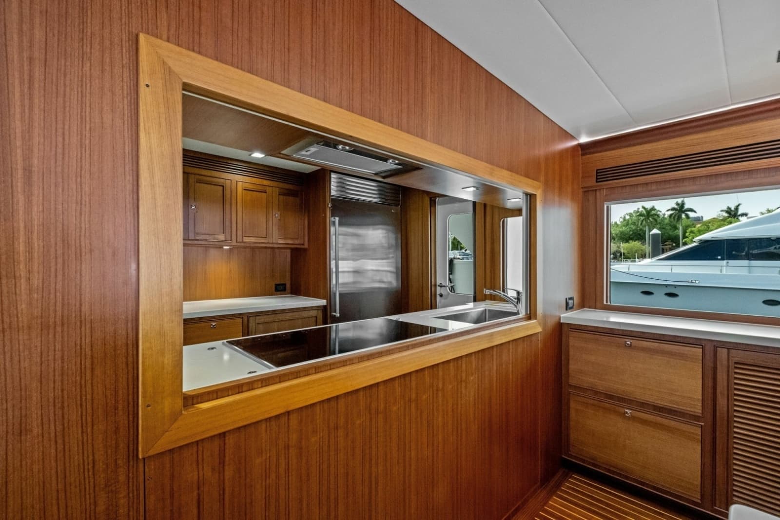 2024 Marlow 90V - Photo 31