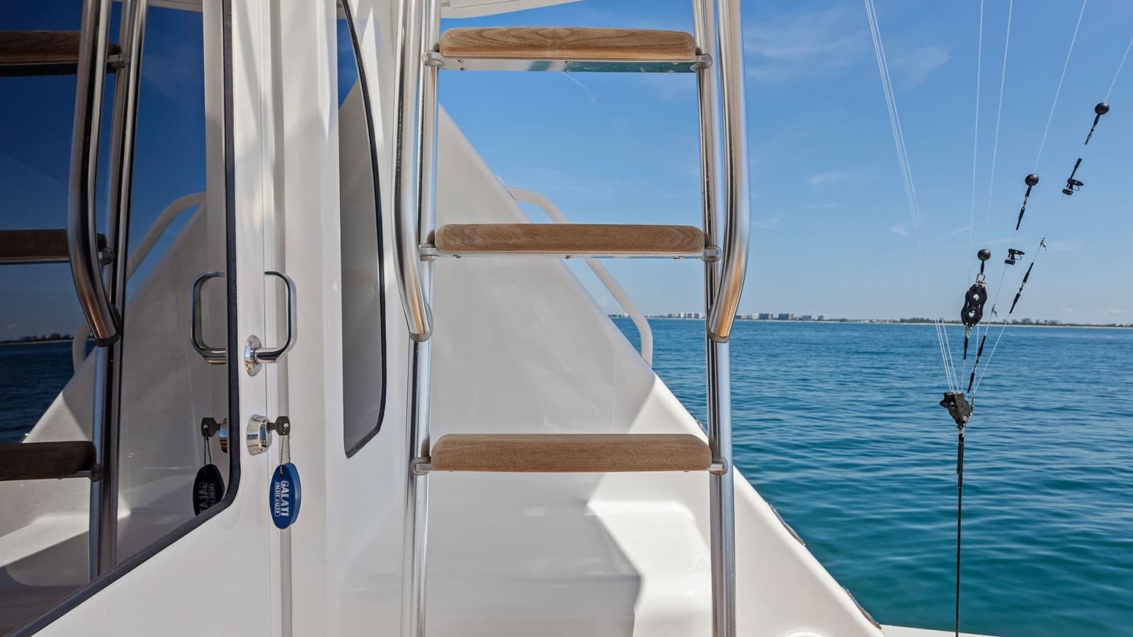 2024 Viking 54 Convertible - Photo 13