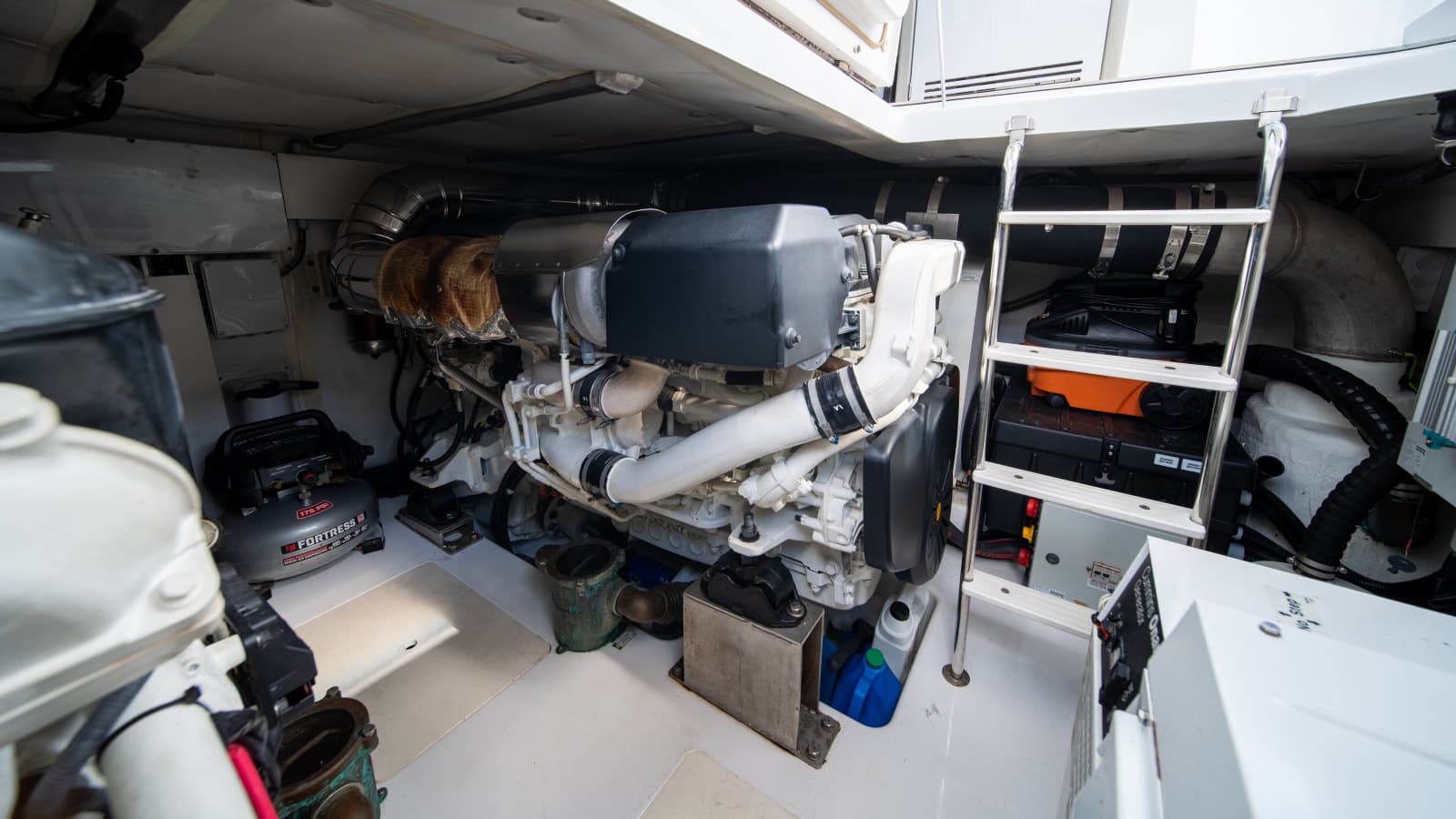 2020 Azimut 50 Flybridge - Photo 36