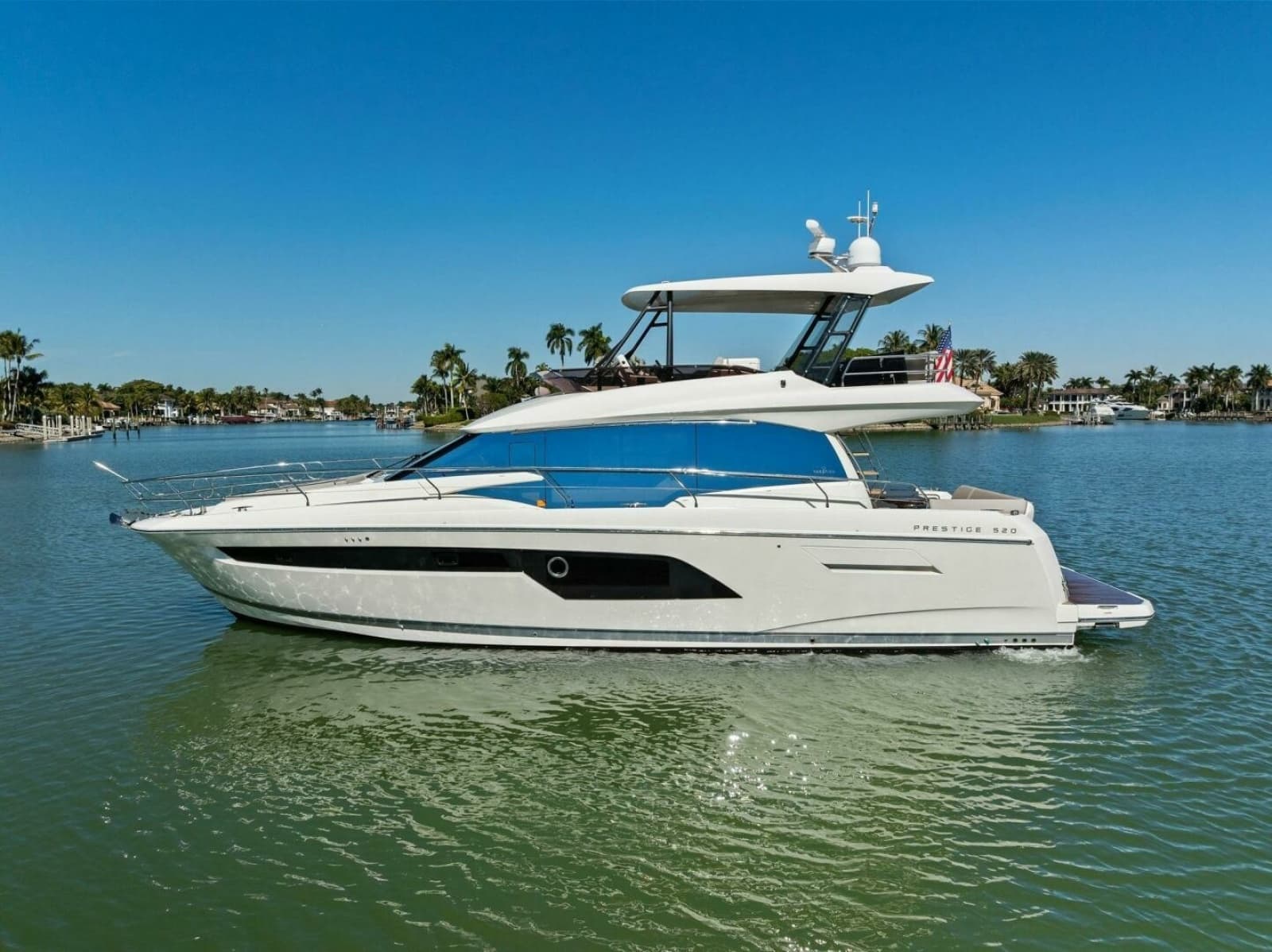 2022 Prestige 520 Flybridge - Photo 10