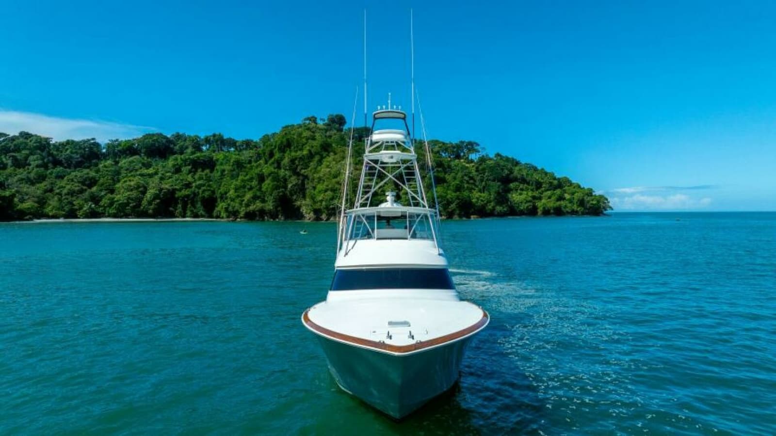 2017 Viking 62 Convertible - Photo 71