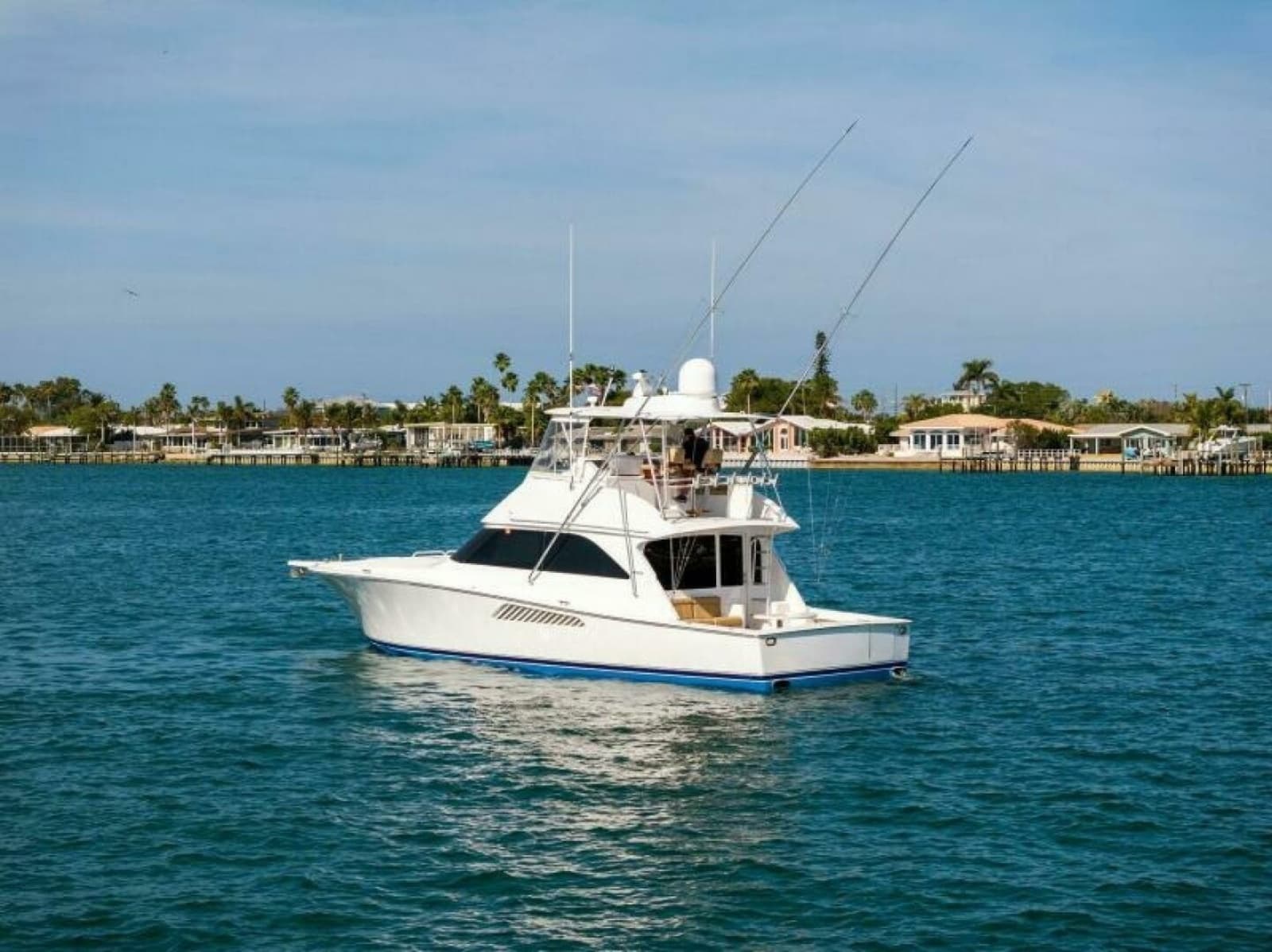 2003 Viking 48 Convertible - Photo 66
