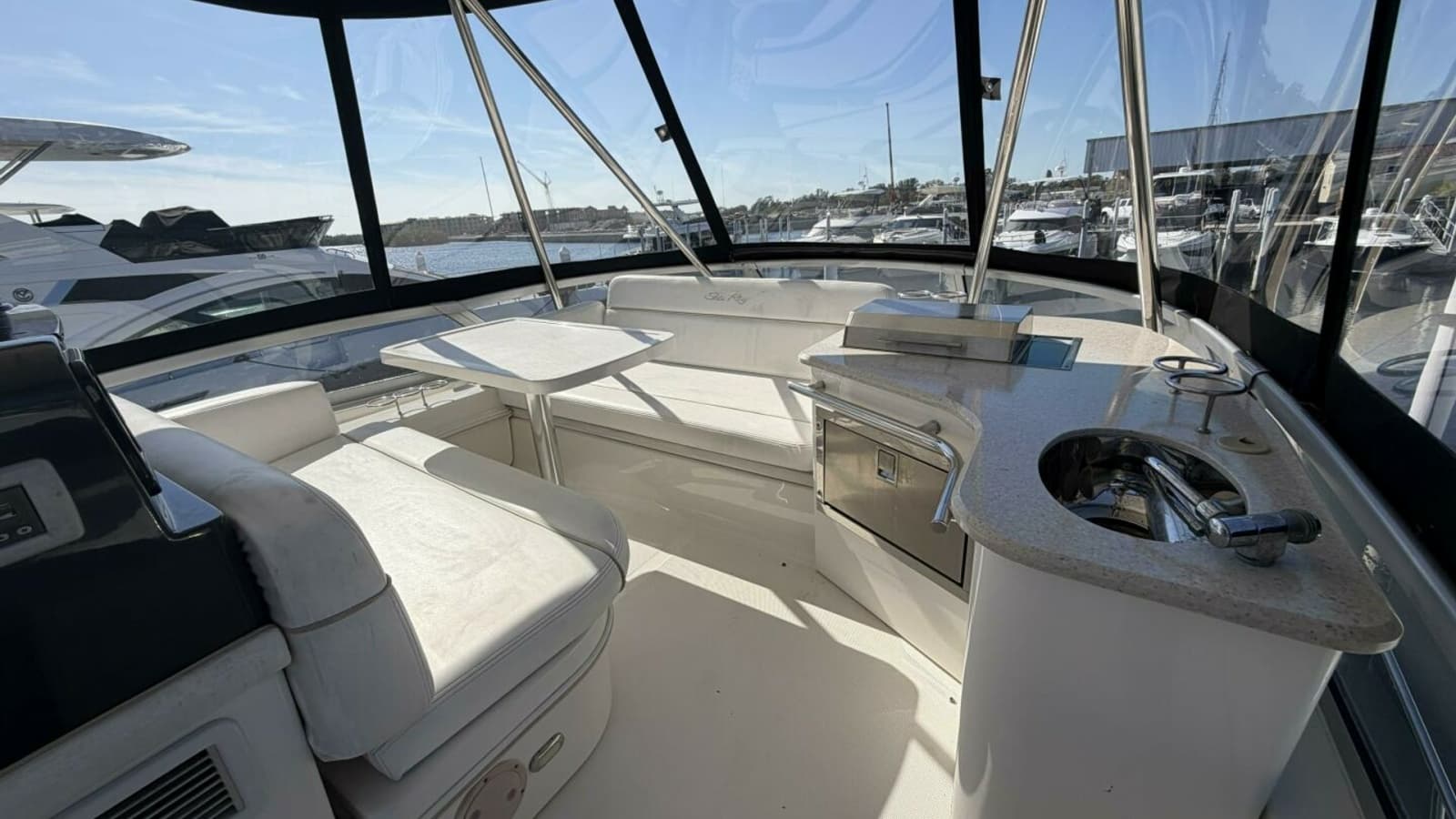 2008 Sea Ray 47 Sedan Bridge - Photo 10