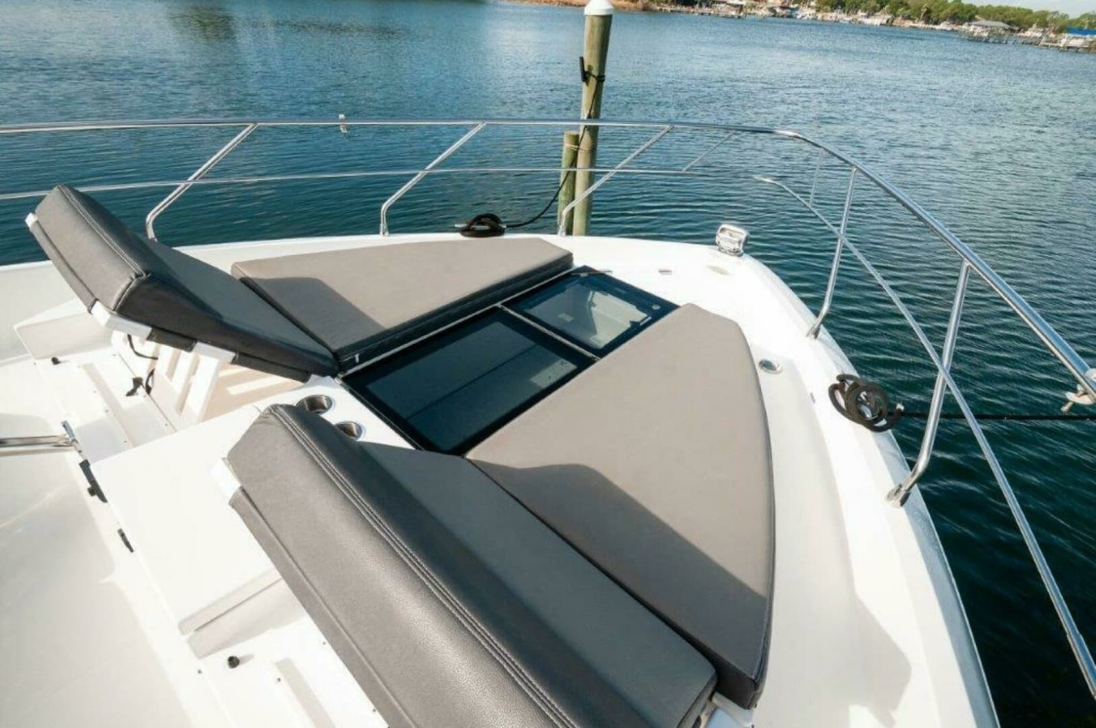 2019 Cruisers Yachts 60 Cantius - Photo 41
