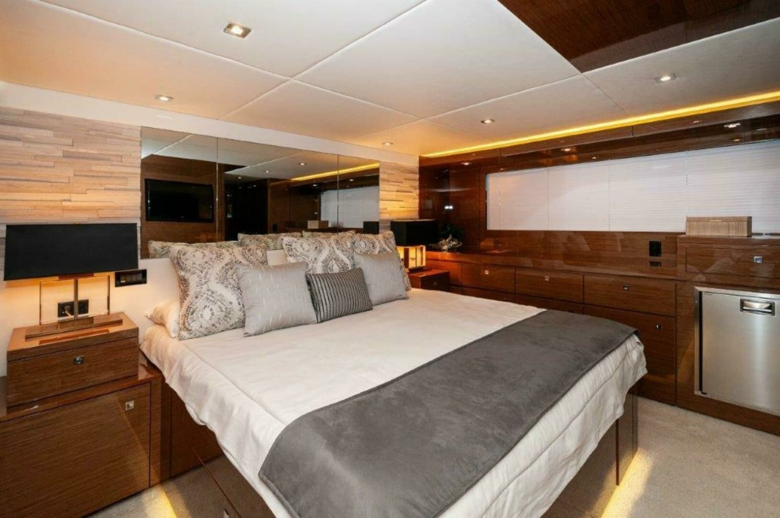 2020 Cruisers Yachts 60 Cantius - Photo 18