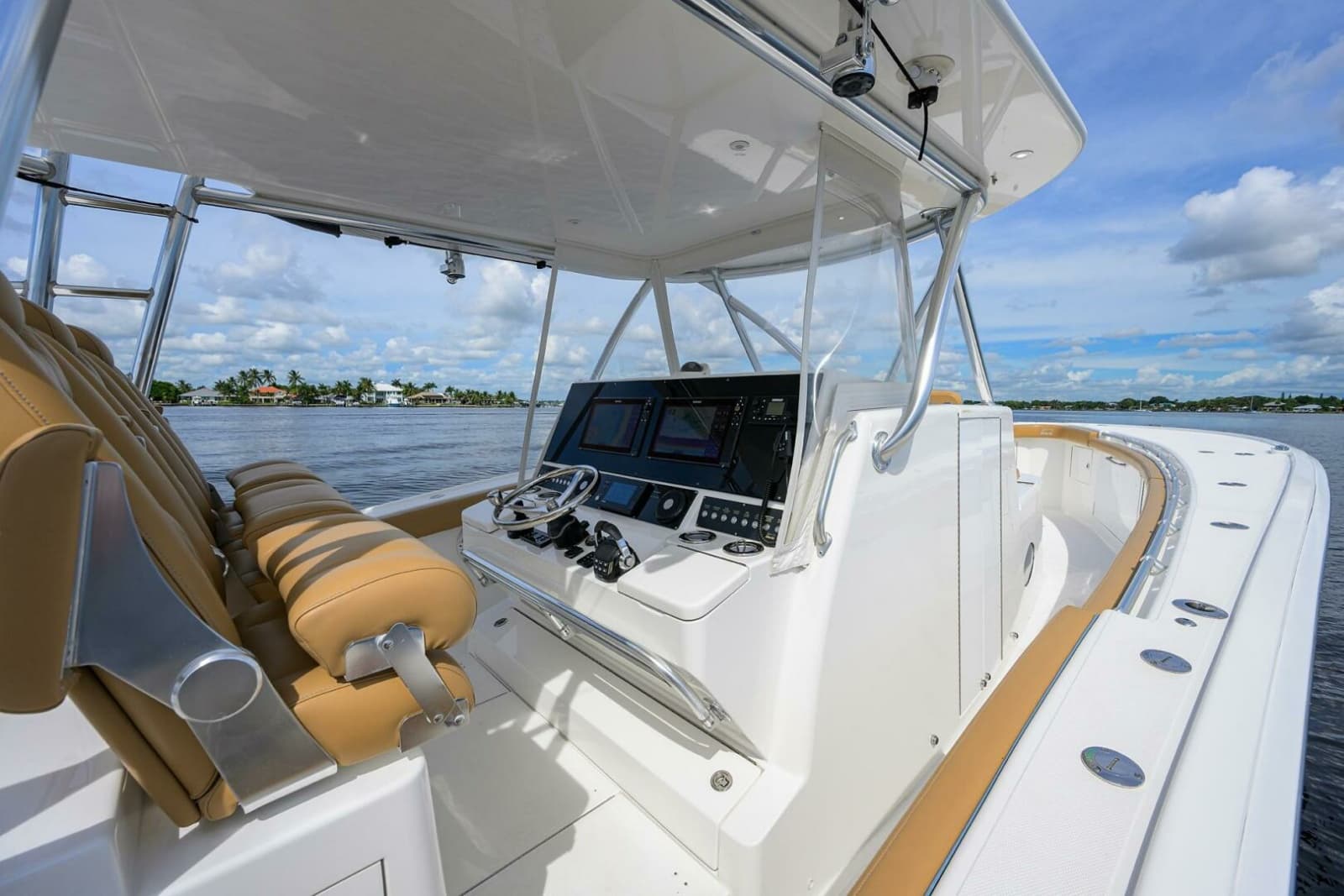 2018 Buddy Davis 42 Center Console - Photo 3