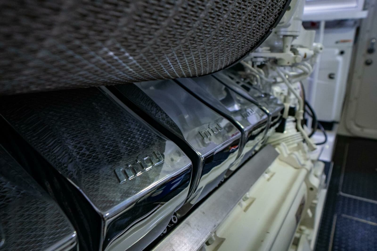 2021 Viking 72 Enclosed Bridge - Photo 52