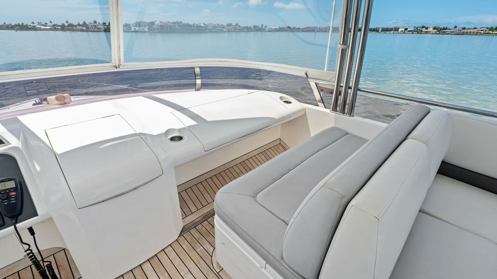 2016 Princess 64 Flybridge - Photo 70
