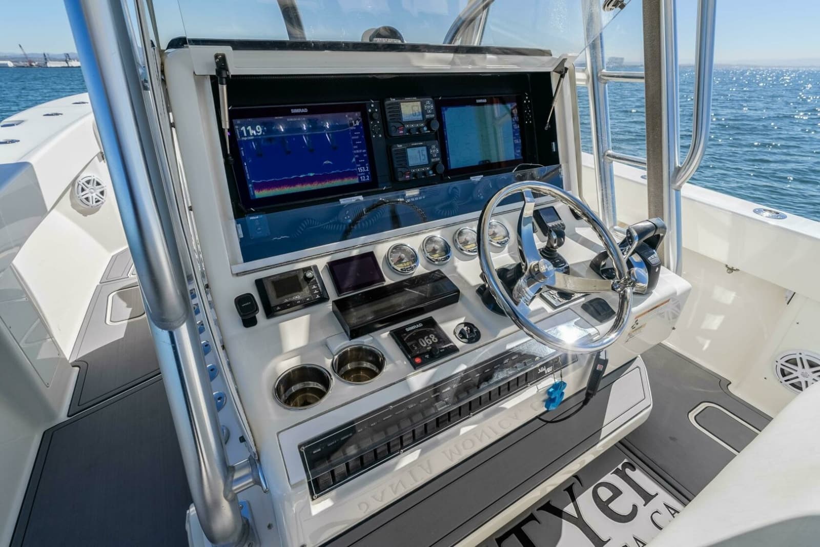 2018 SeaVee 370 Z - Photo 16